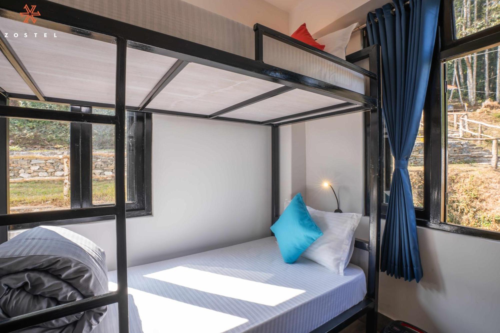 Zostel Rinchenpong Hostel Bagian luar foto