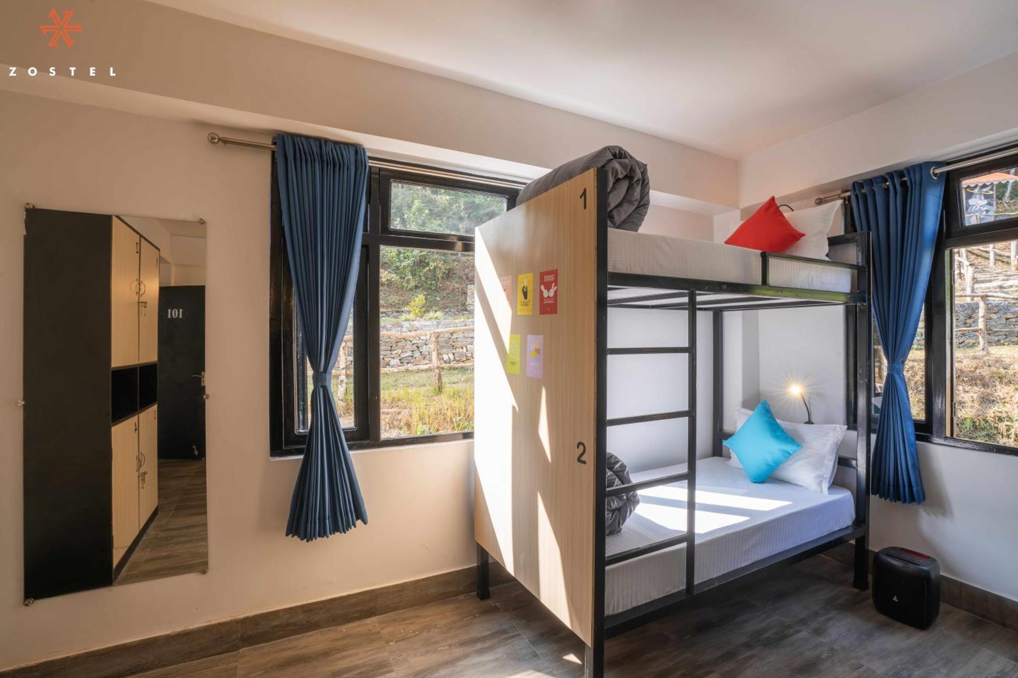 Zostel Rinchenpong Hostel Bagian luar foto