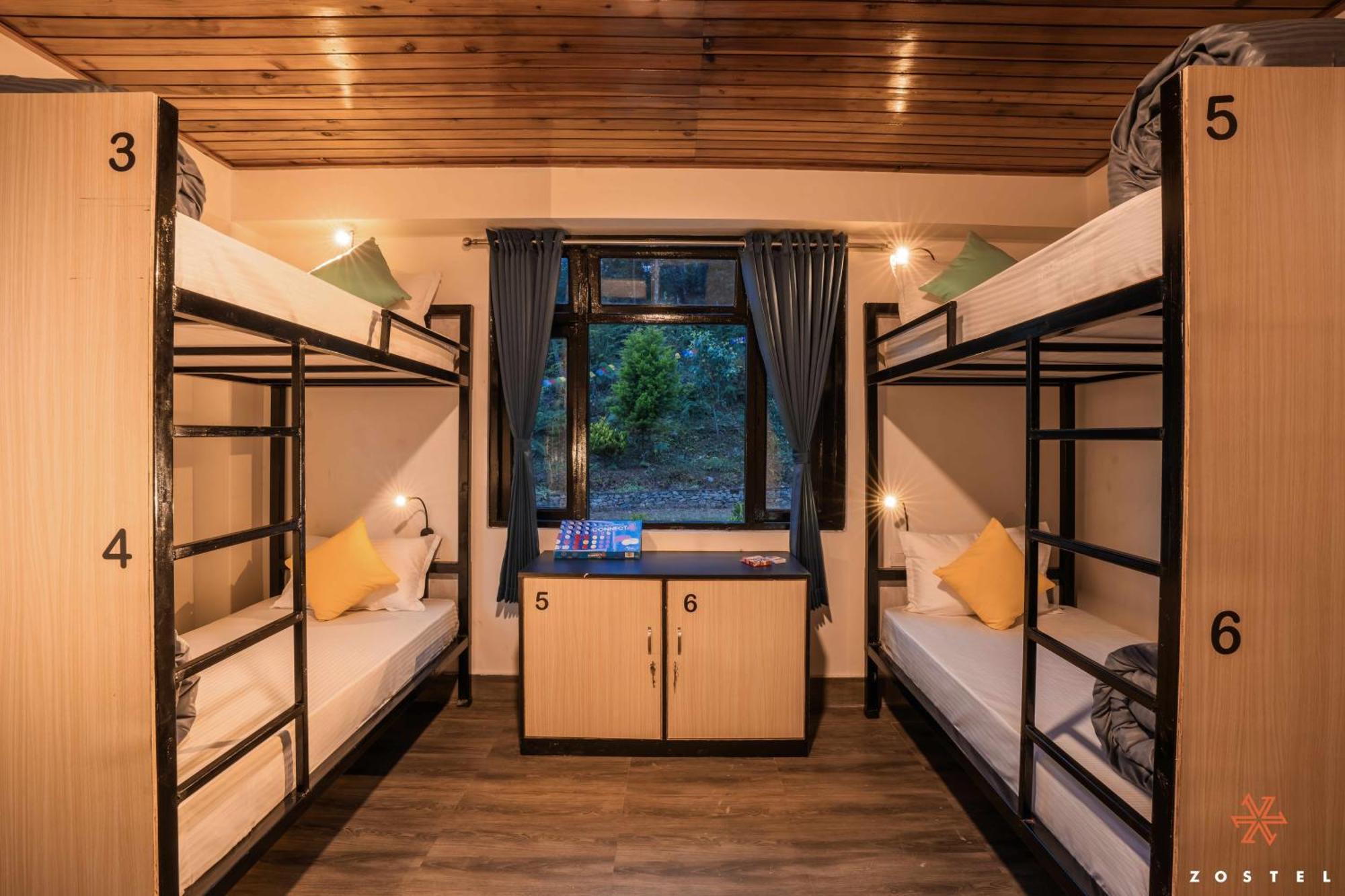 Zostel Rinchenpong Hostel Bagian luar foto