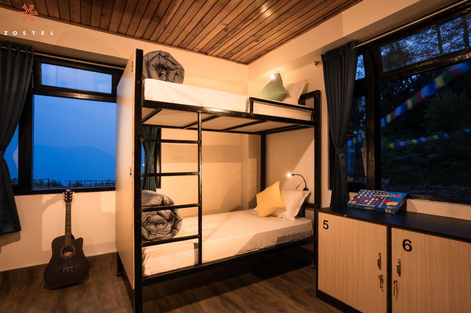 Zostel Rinchenpong Hostel Bagian luar foto