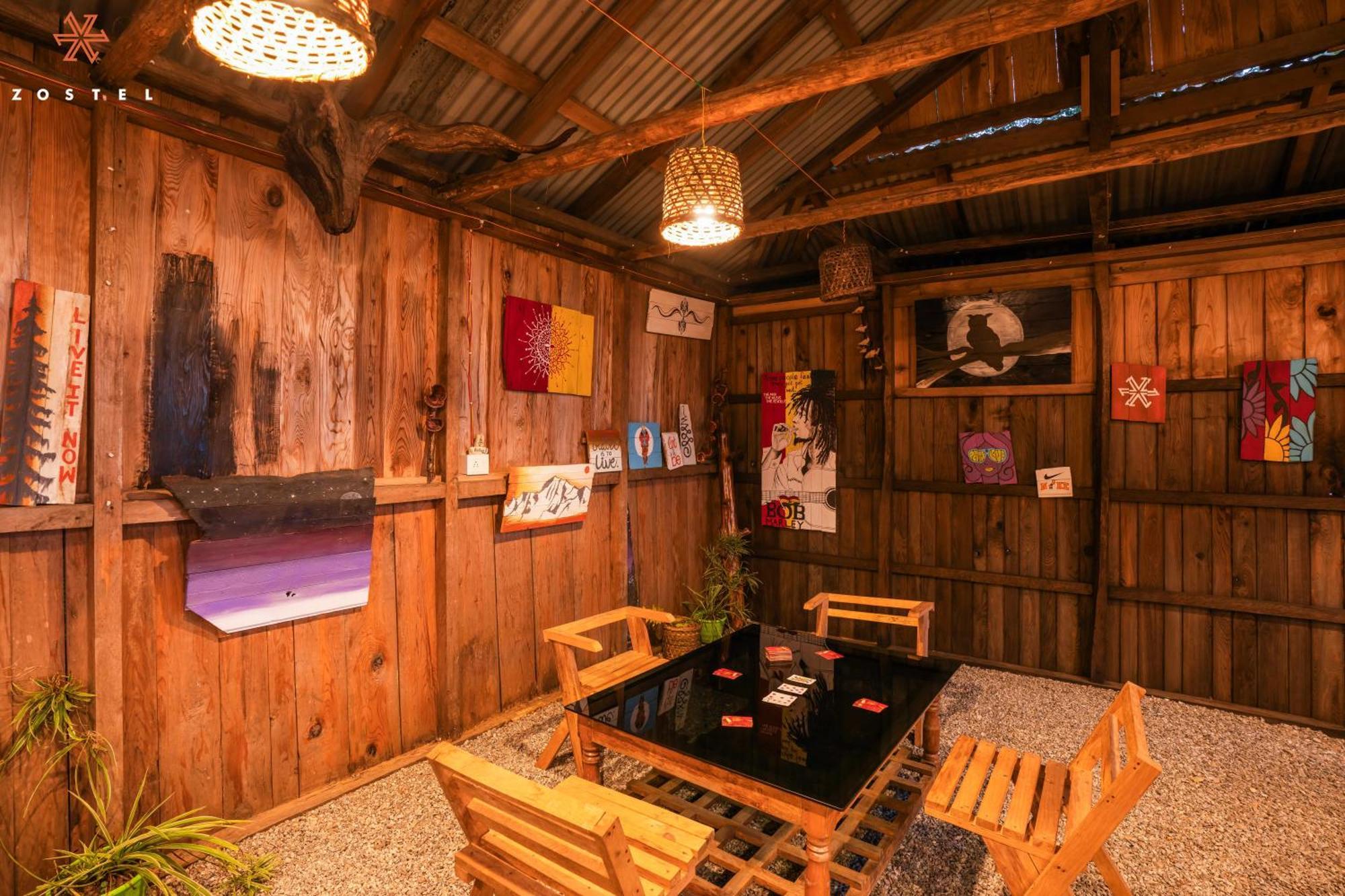 Zostel Rinchenpong Hostel Bagian luar foto